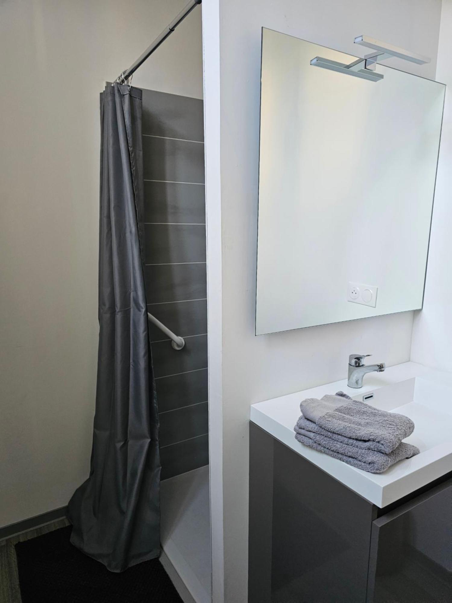 Logement Centre Ville Maurs Екстериор снимка